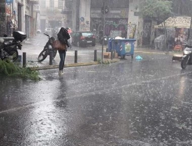 Τι καλοκαίρι είναι αυτό; - Βροχές, καταιγίδες και πτώση της θερμοκρασίας - Θα χαθεί όπως το 1816;